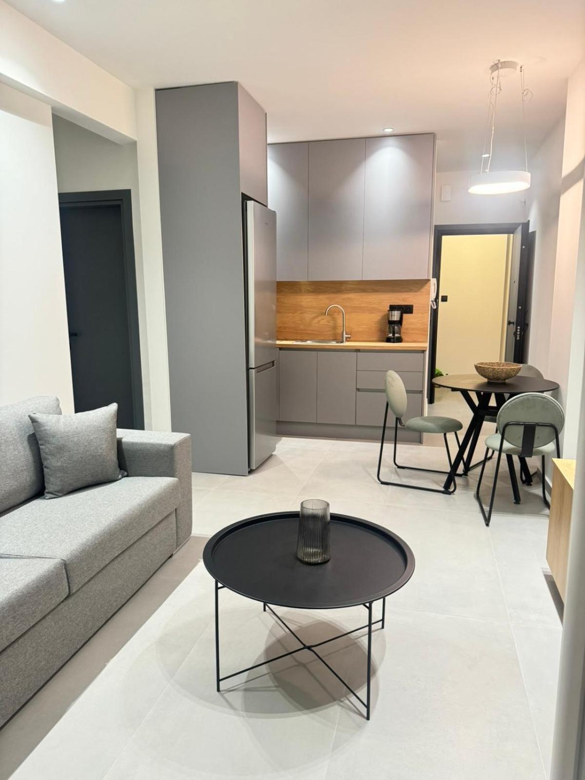 Luna-Your Urban Stay Szaloniki Kültér fotó