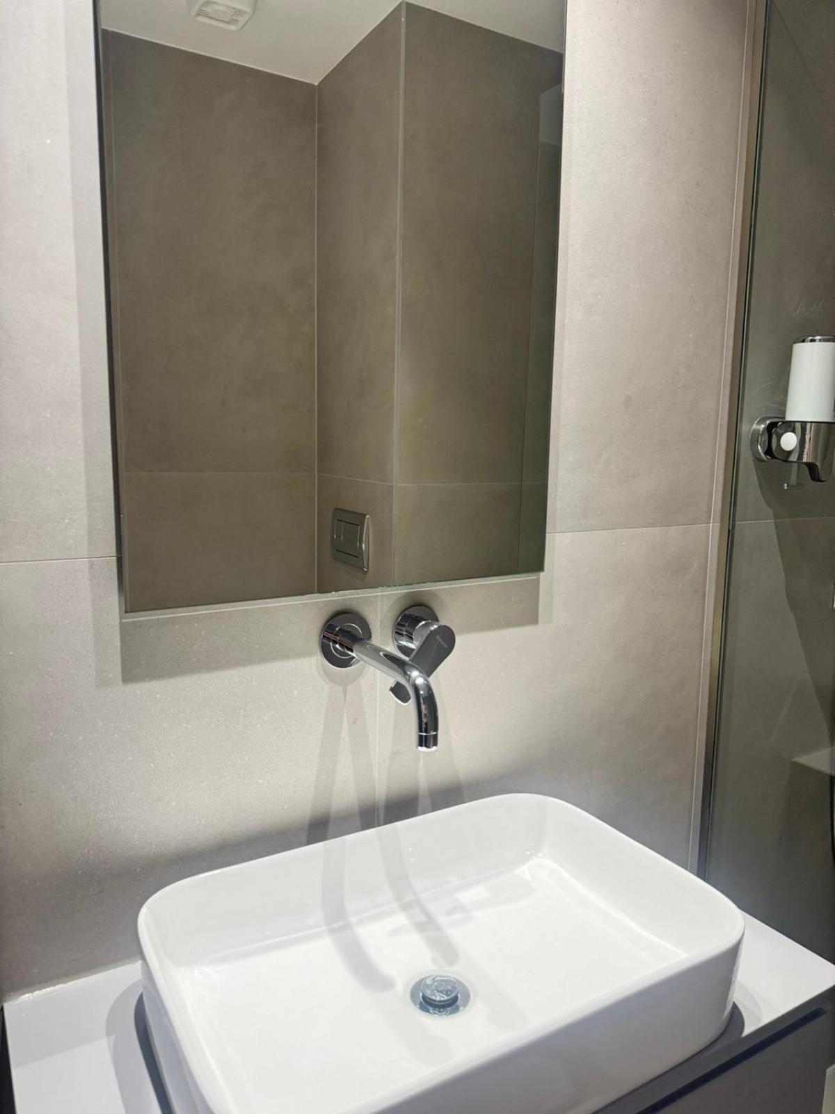 Luna-Your Urban Stay Szaloniki Kültér fotó