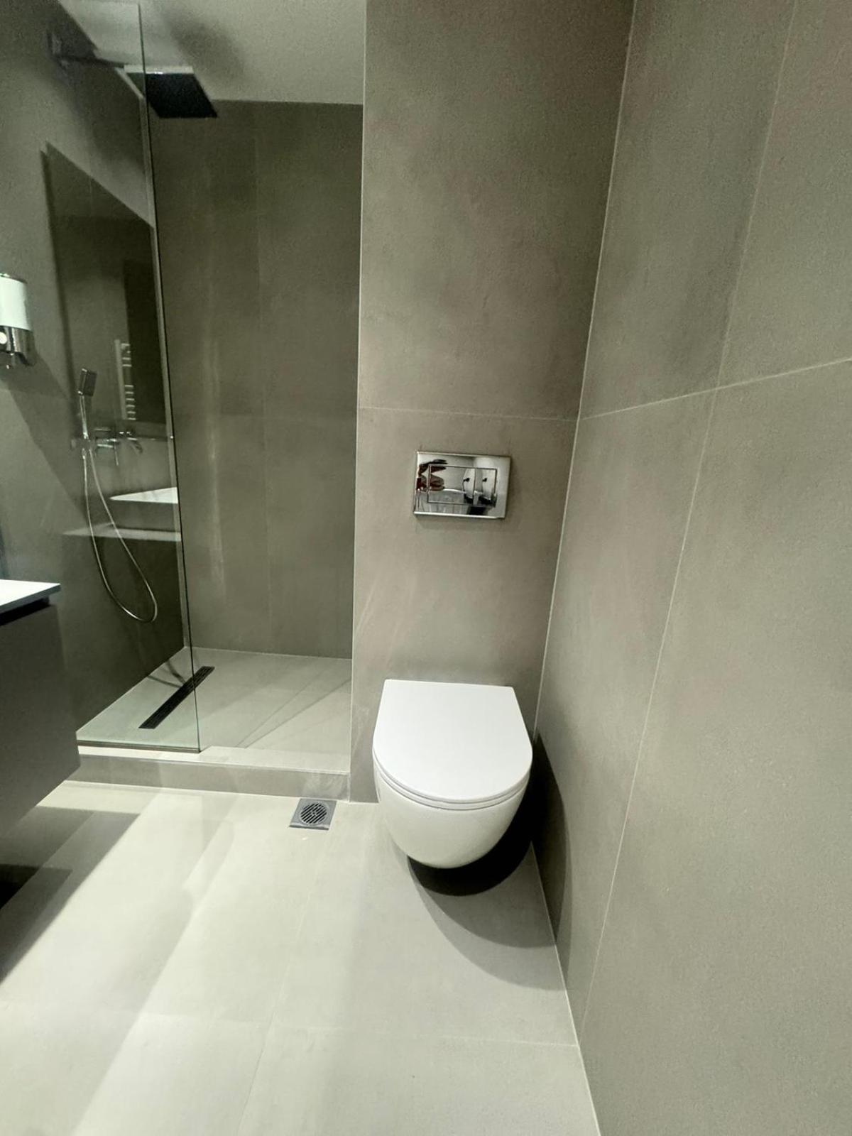 Luna-Your Urban Stay Szaloniki Kültér fotó