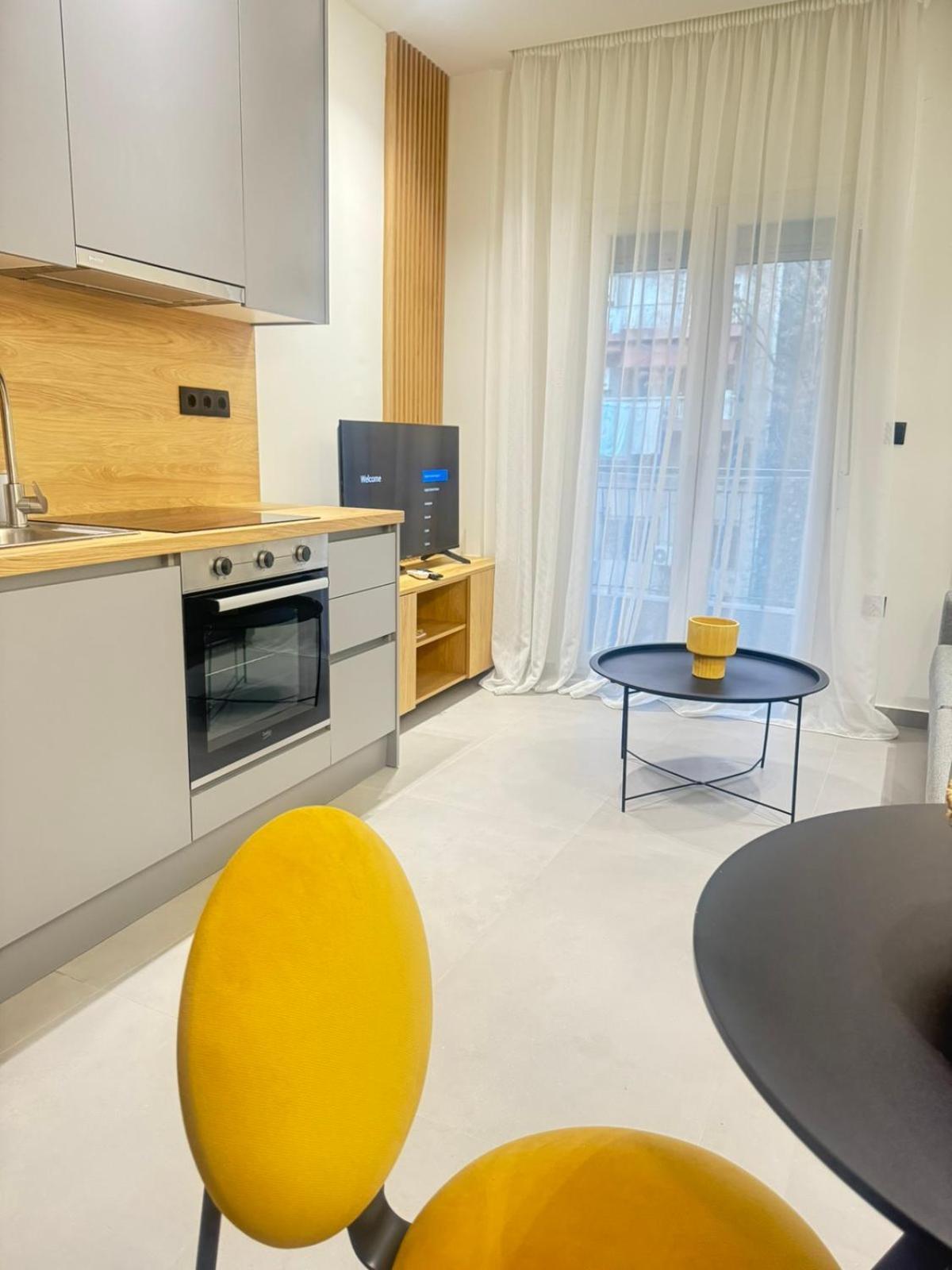 Luna-Your Urban Stay Szaloniki Kültér fotó